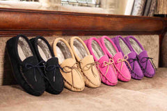 Why is Sheepskin Footwear the Ideal Choice for Women During Winter?